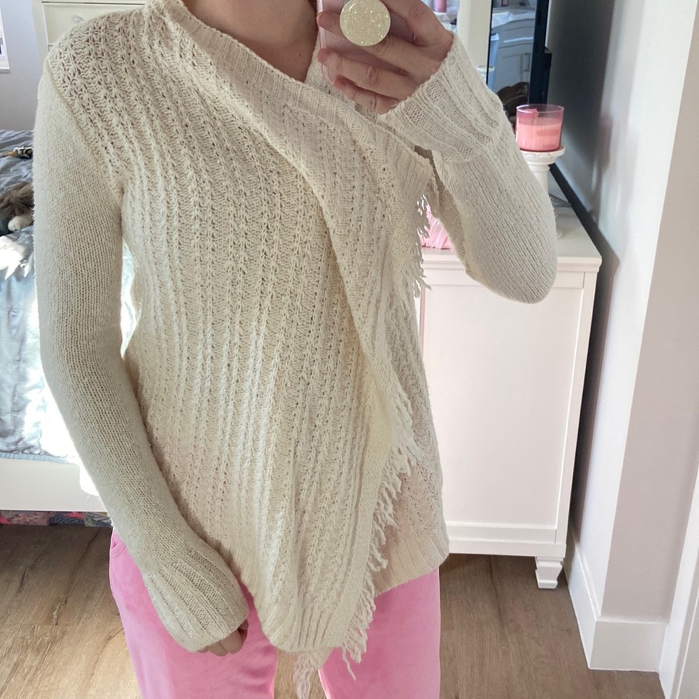 Hollister crochet cardigan